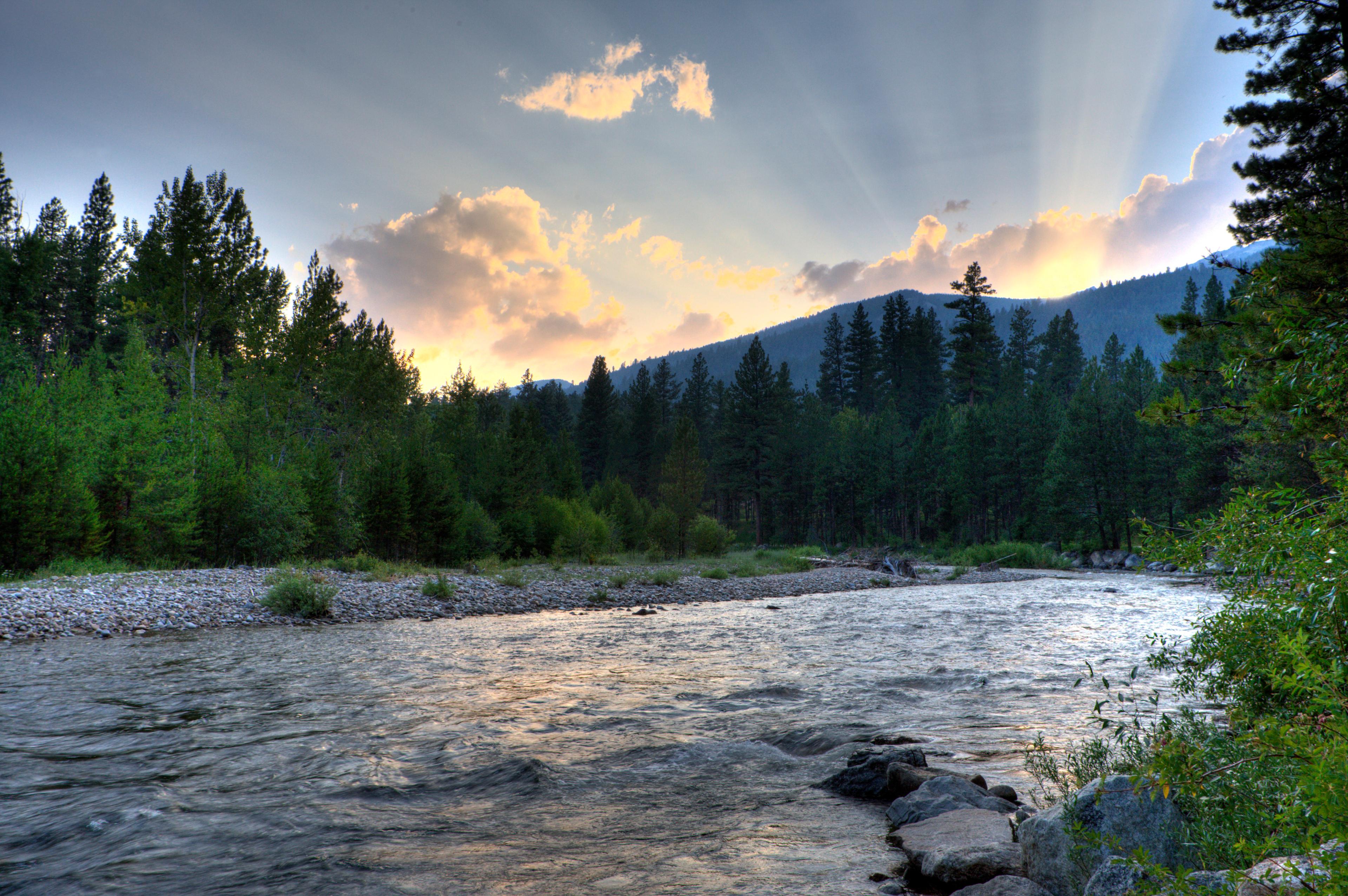 sunrise over the mountains